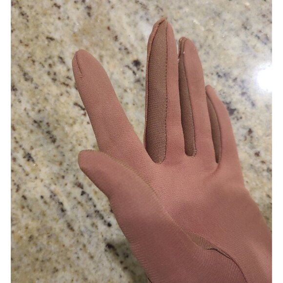 Vintage Size S/M Pink Stretch Nylon Formal 7.5" Gloves Cluster Bracelet Look - Picture 13 of 16